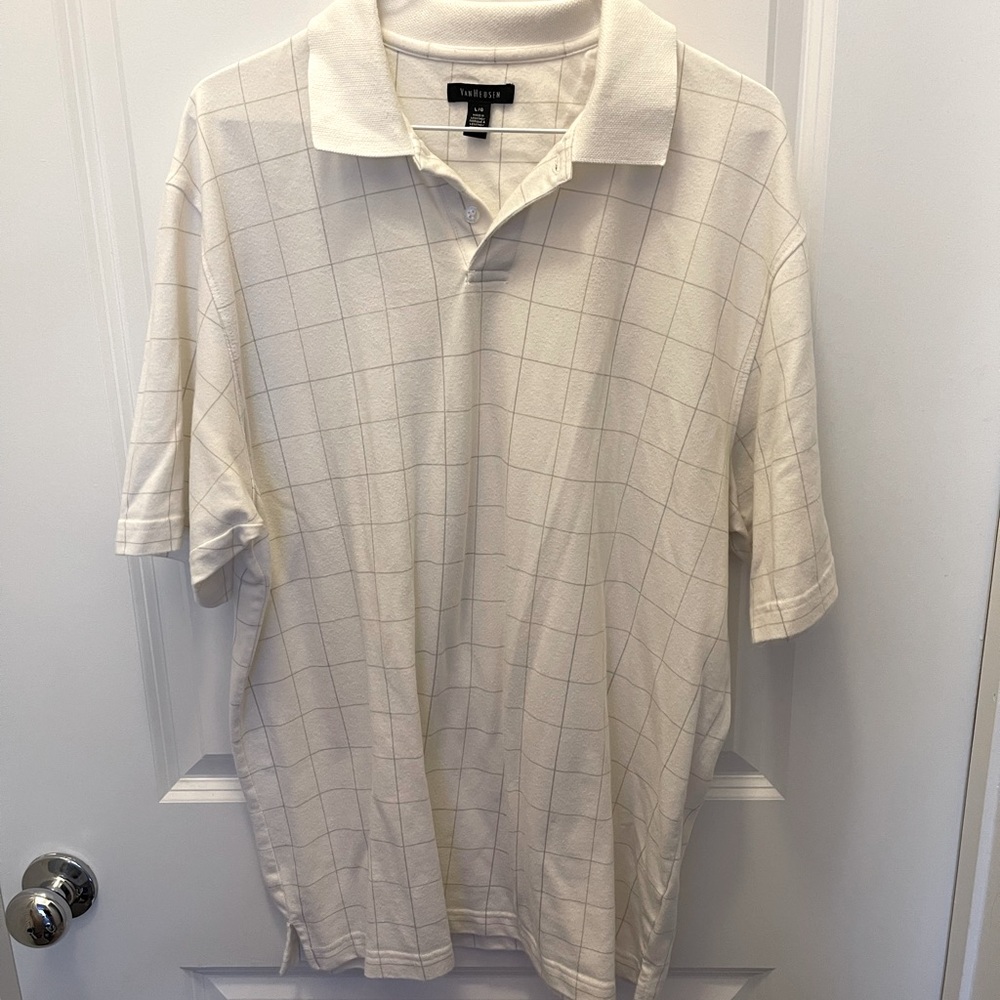 👕Excellent Condition VanHeusen Men’s Polo👕